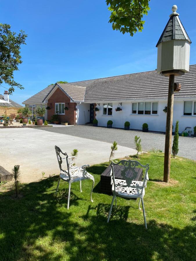 Toppesfield House B&B บู๊ด ภายนอก รูปภาพ