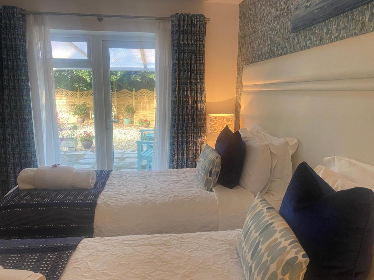 Toppesfield House B&B บู๊ด ภายนอก รูปภาพ